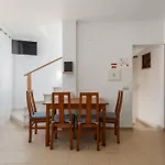 76 - Village I Apartment *